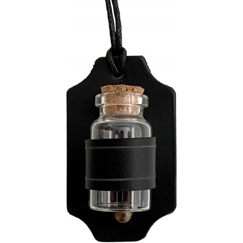 Kožený závěs s lahvičkou