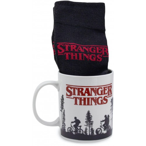 Dárková sada Stranger Things - Hrnek a ponožky