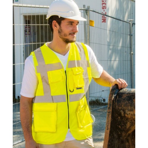 Multifunkční vesta