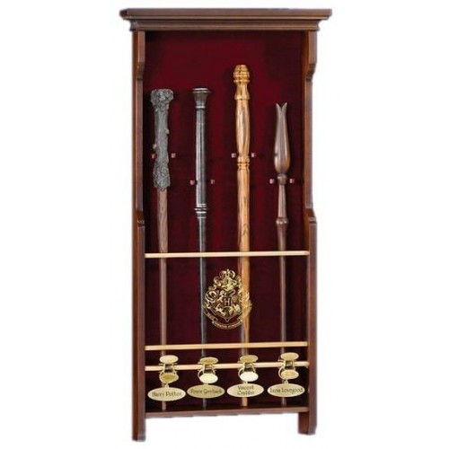 Stojan na 4 kouzelnické hůlky